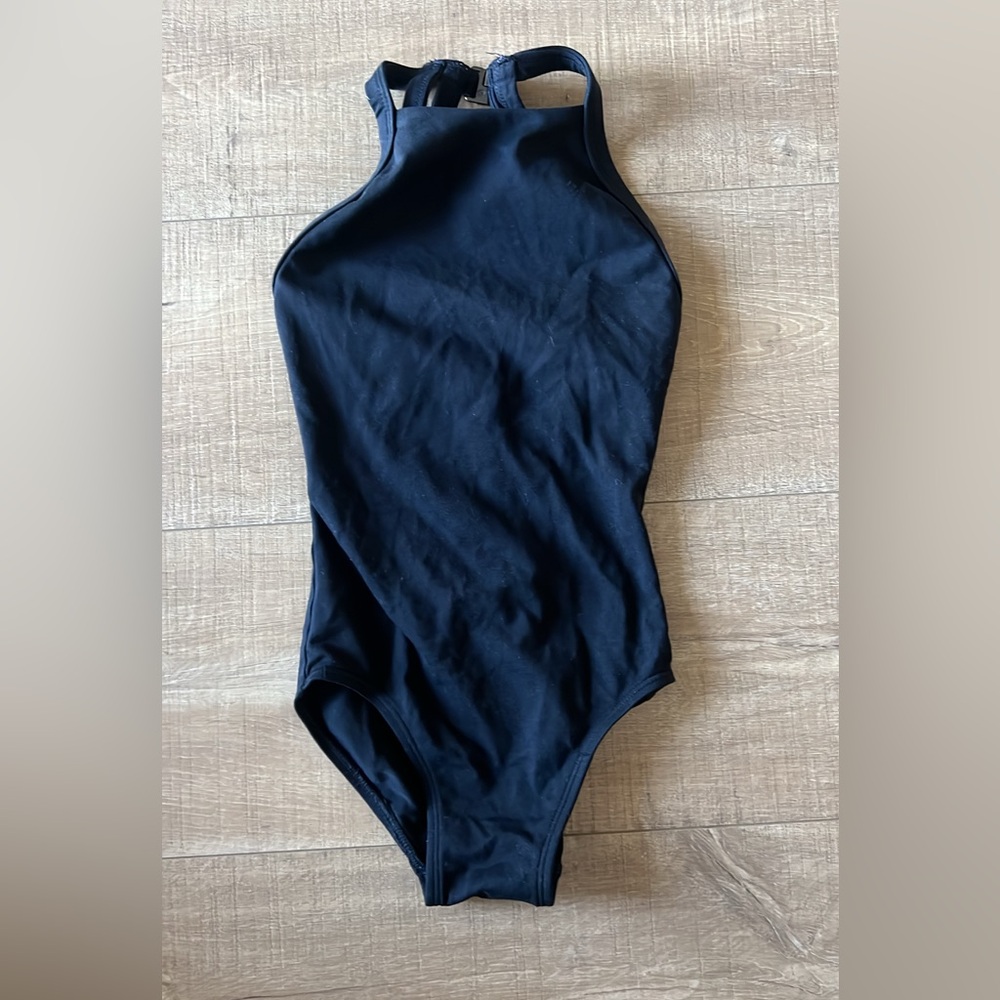 Jo + Jax YS black Leo